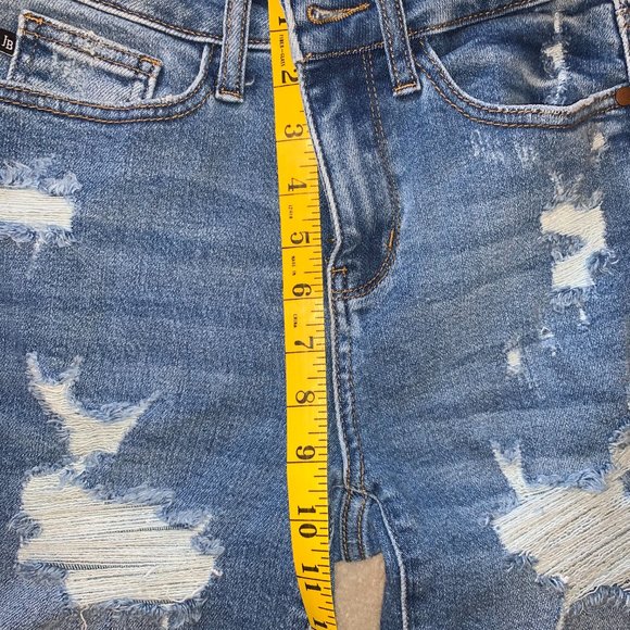 Judy Blue Kadence High Rise Mid-Thigh Shorts Size Small - Picture 4 of 10